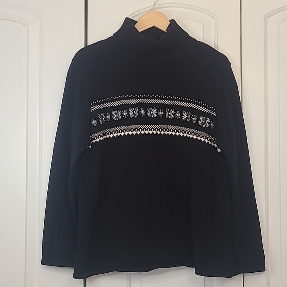 Style & Co Embellished Snowflake Turtleneck Sweater Black & White Size L